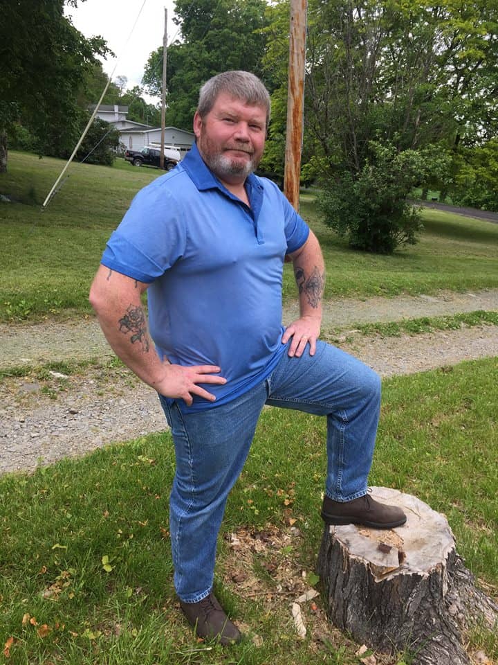 When it comes to shoes for my husband he owns many pairs of sneakers. Some old, some newer and possibly one pair of actual shoes. When I heard about SAS I was so excited to get him a pair of their Men's Ambassador shoes for Father's Day. #ad @SASShoemakers